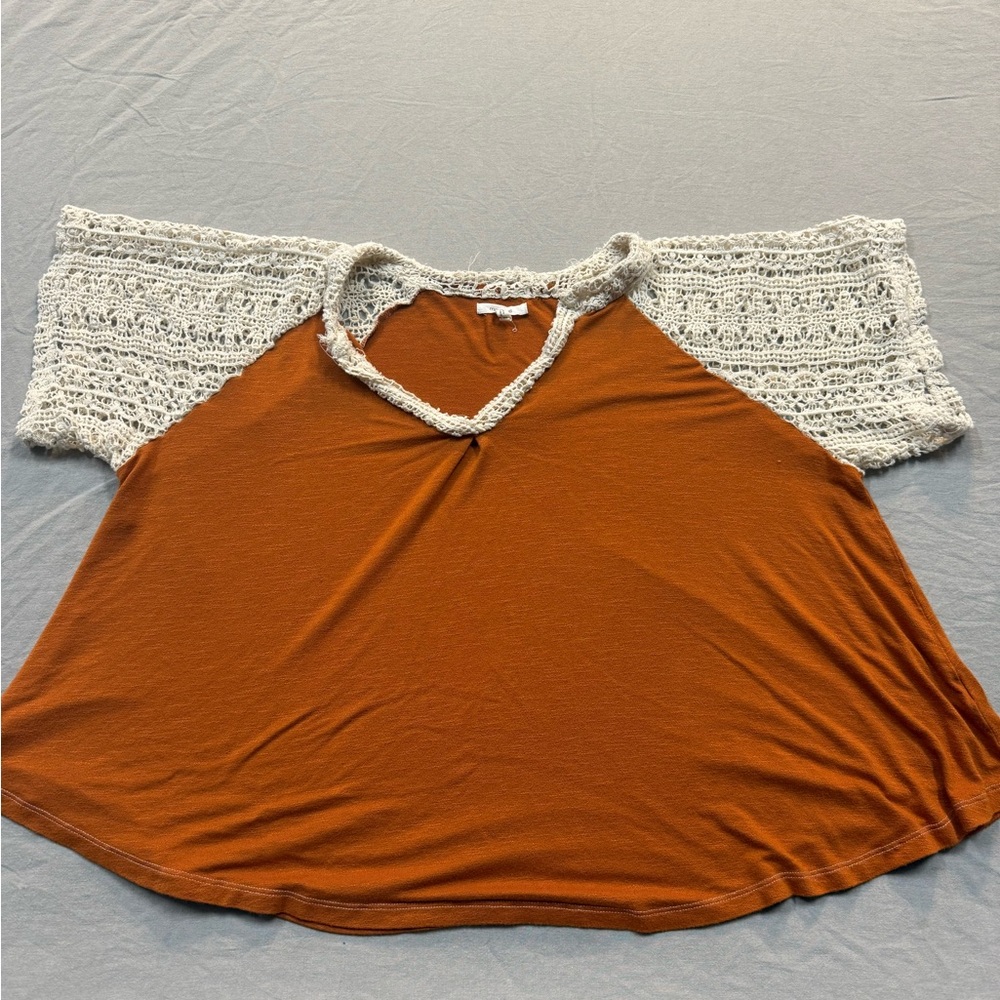 Maurices Rust and Cream Lace Sleeve Blouse